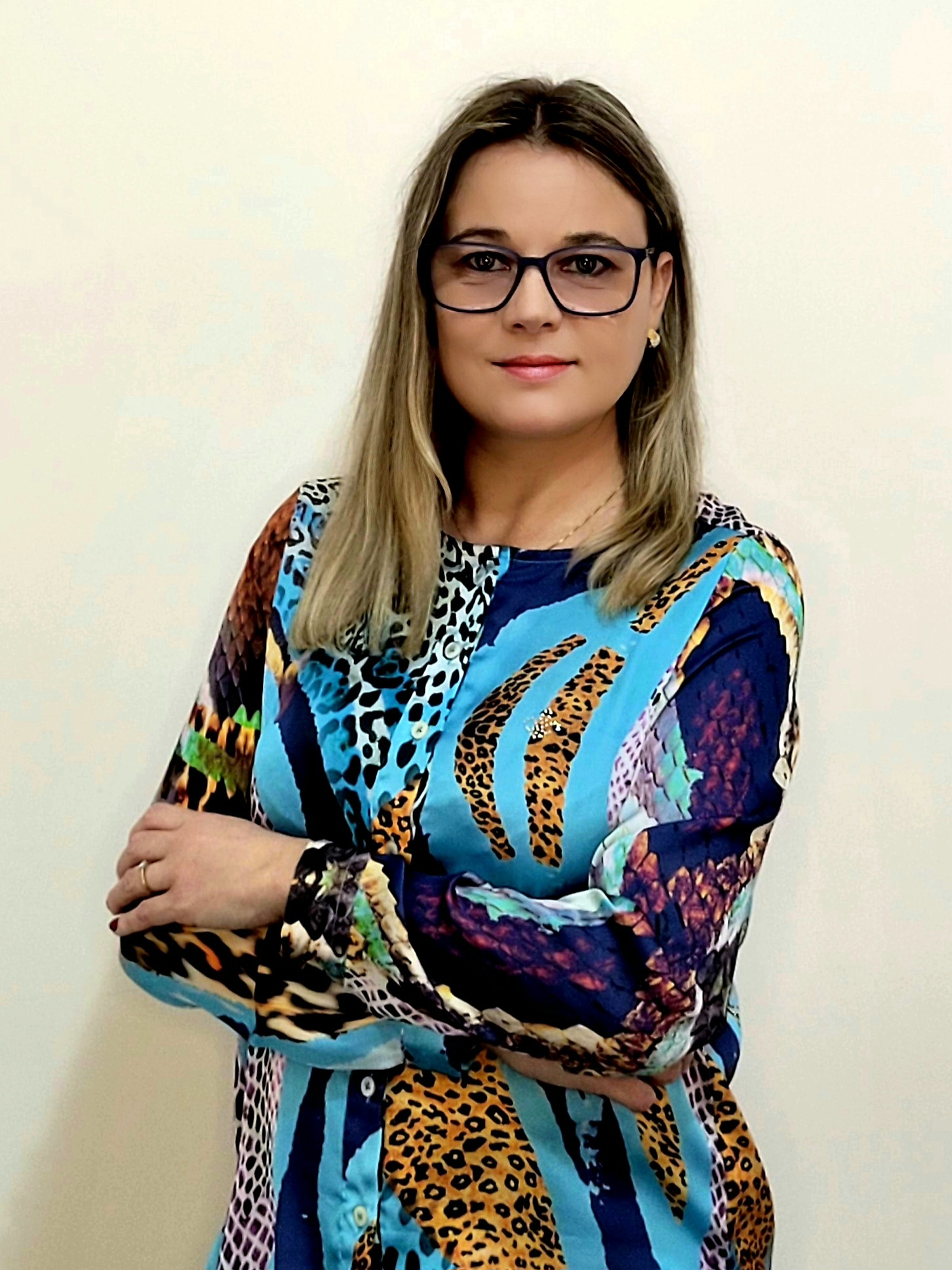Dra. Mariella Brighenti em atendimento online